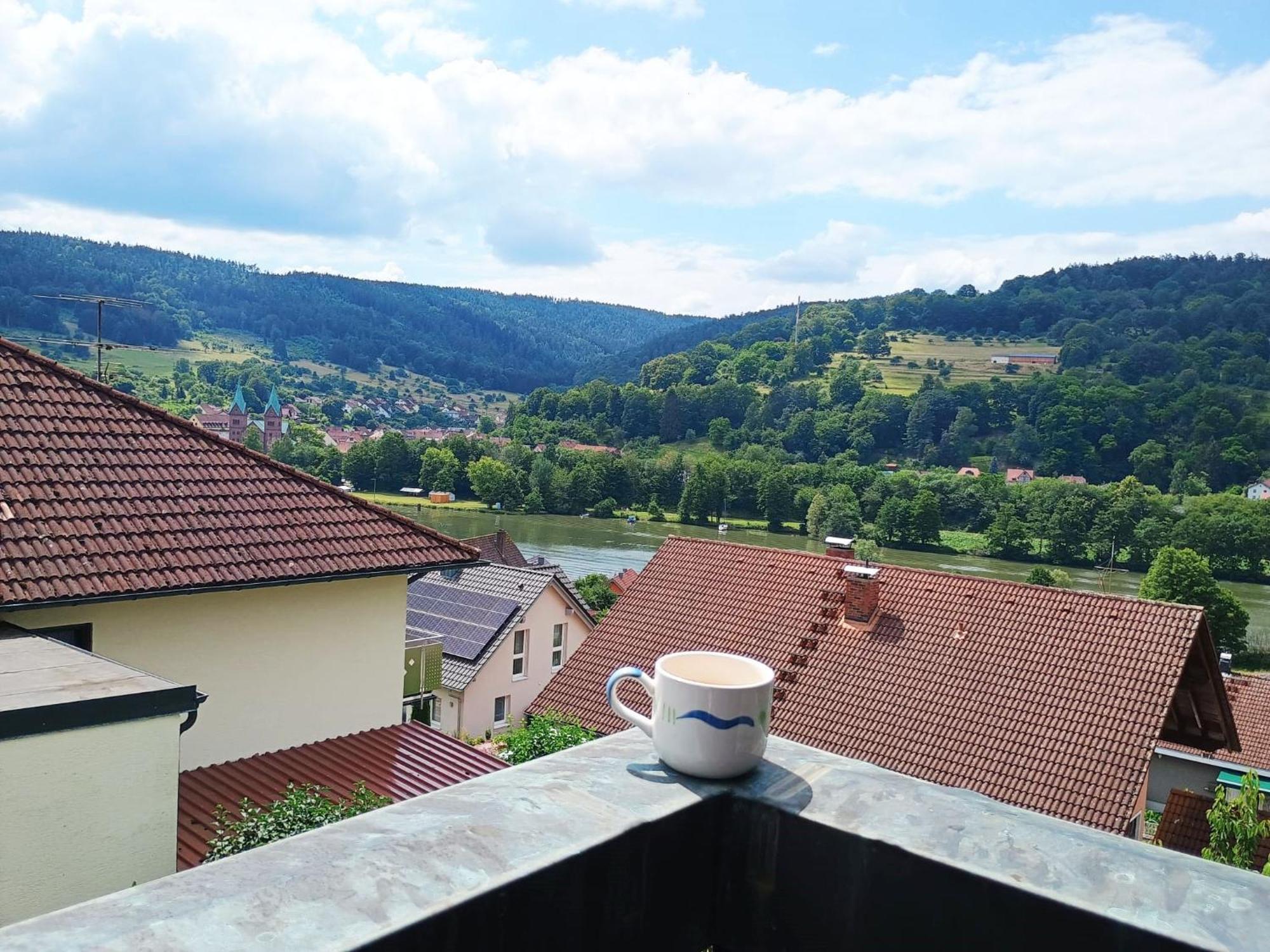 Sleep&Chill - Ruhige Uebernachtung Mit Main-Blick Apartment Neustadt am Main Exterior photo