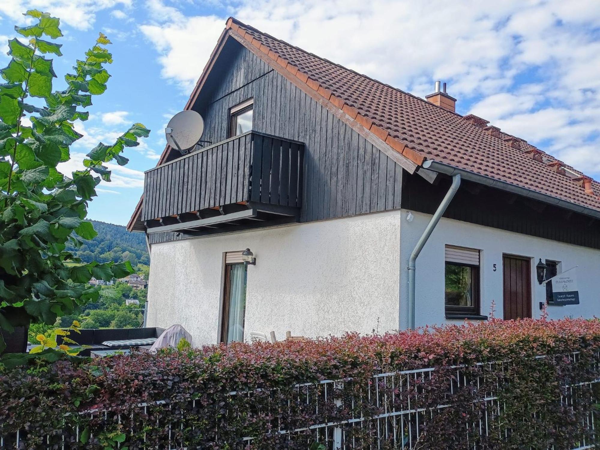 Sleep&Chill - Ruhige Uebernachtung Mit Main-Blick Apartment Neustadt am Main Exterior photo